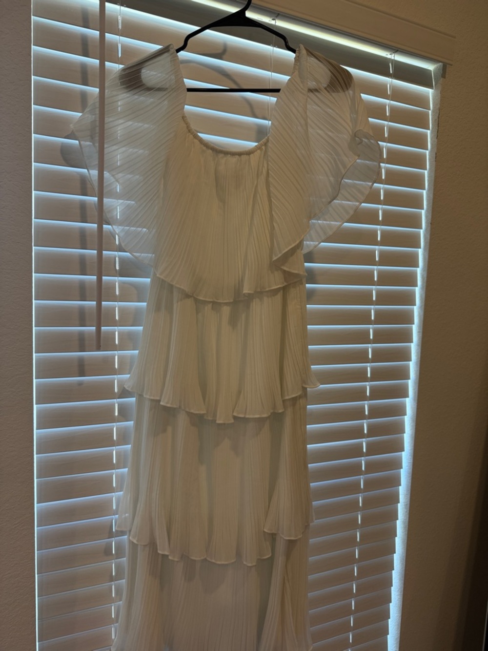Elegant White Ruffled Layered Midi Dress